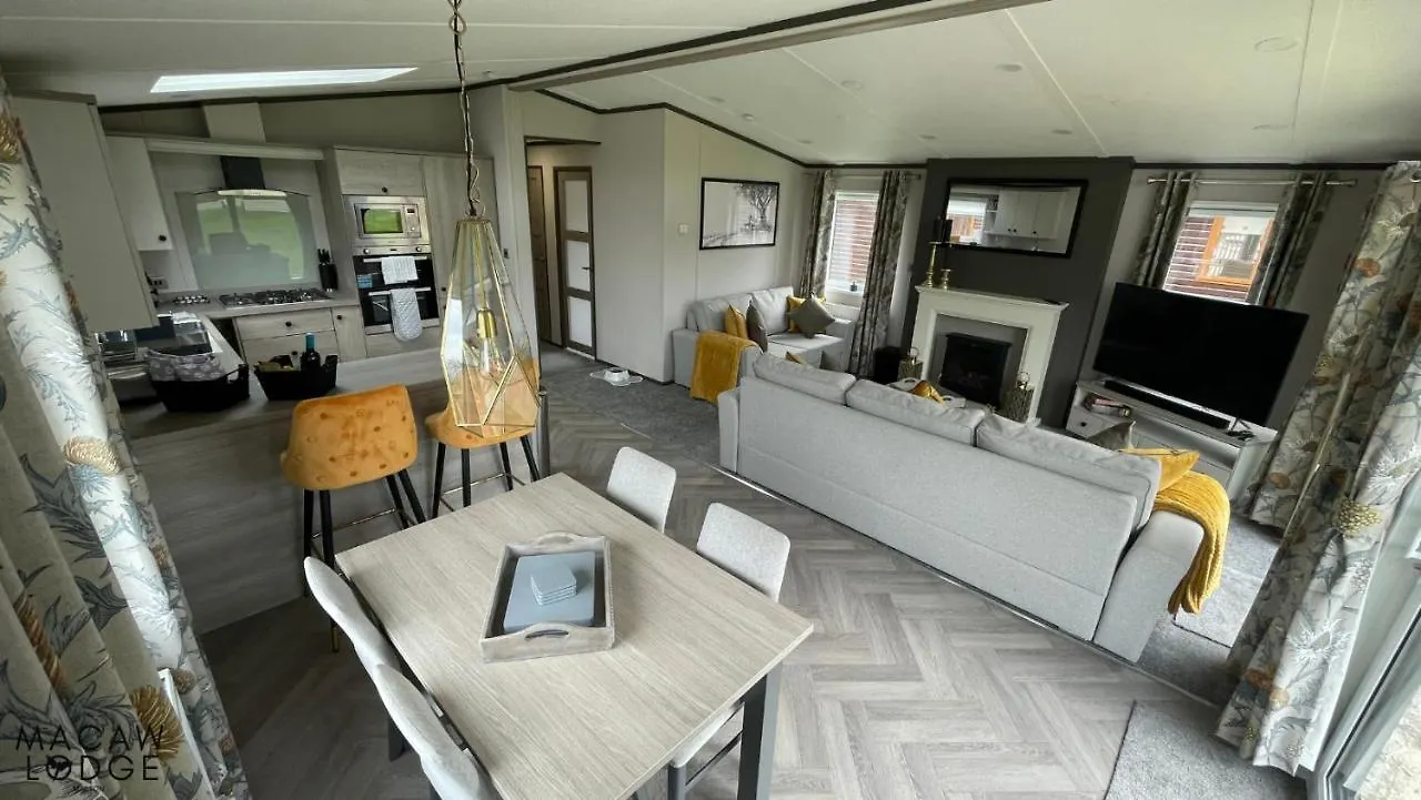 Macaw Lodge Малтон Шале